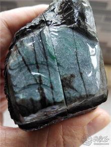 翡翠闲置吃瓜,揭秘翡翠背后的故事与价值