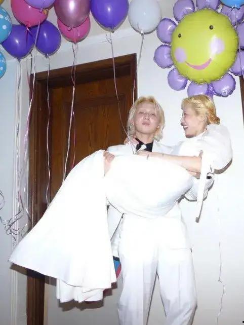 结婚女吃瓜,揭秘新娘的甜蜜秘密